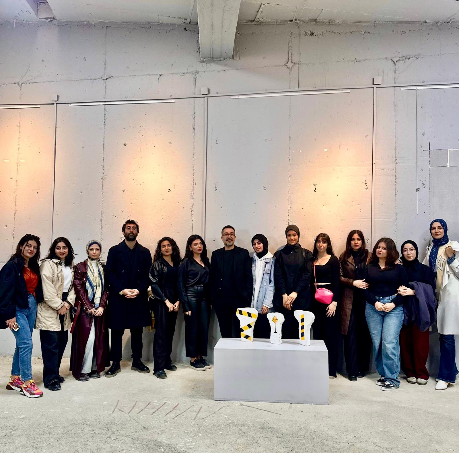 Öğr. Gör. Dr. Mehmet Hakan BİTMEZ’in, “Zamanın İşaretleri” adlı kişisel heykel sergisi açıldı.